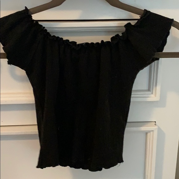 Black Off The Shoulder Crop Top - Picture 1 of 3
